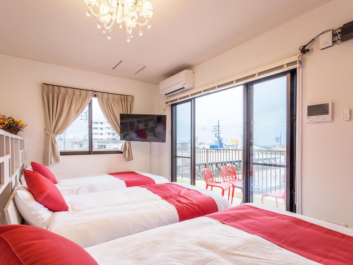 Kariyushi Condominium Resort Yomitan Ryukyu Tabikan In Zampamisaki Экстерьер фото